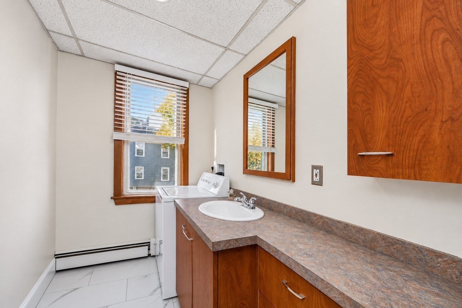 49 Front St, Clinton, MA, 49 Front St, Clinton, MA Photo #13
