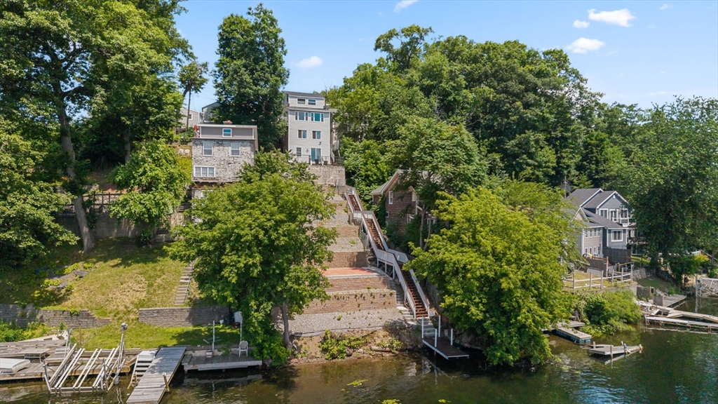 20-B Oakland Ave