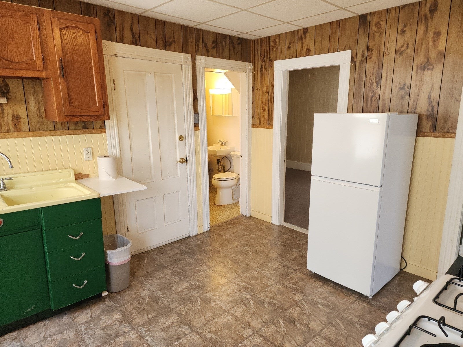 18 Maxwell St 2