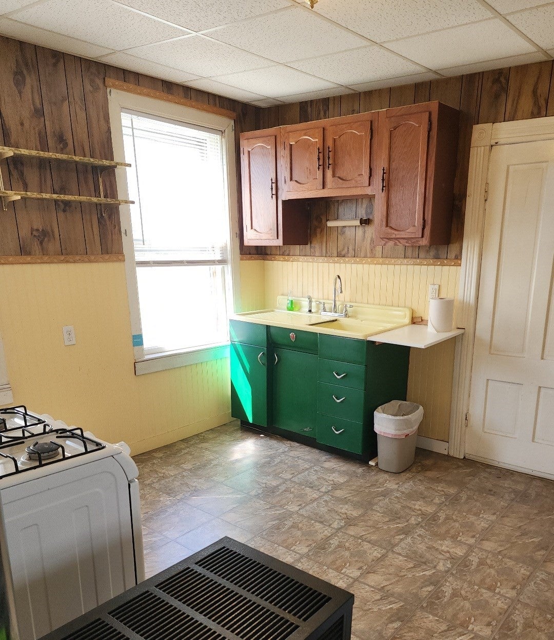 18 Maxwell St 2