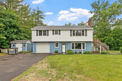 66 Park St Pepperell MA 01463