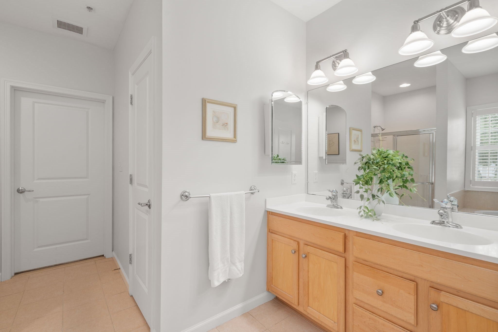 132 Clocktower Drive #113, Waltham, MA, 132 Clocktower Drive #113, Waltham, MA Photo #14