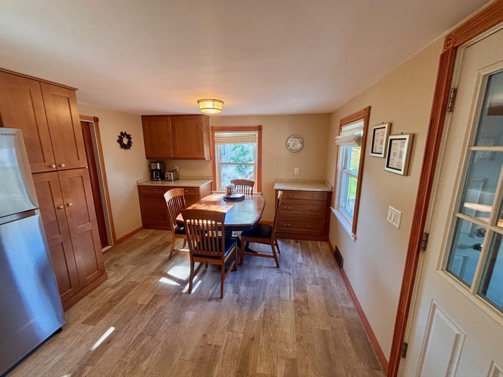 73 Sunrise Dr, Weymouth, MA Photo #8