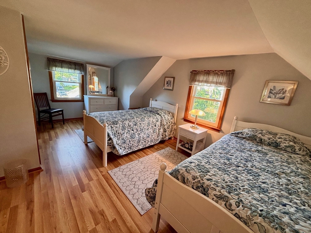 73 Sunrise Dr, Weymouth, MA Photo #18
