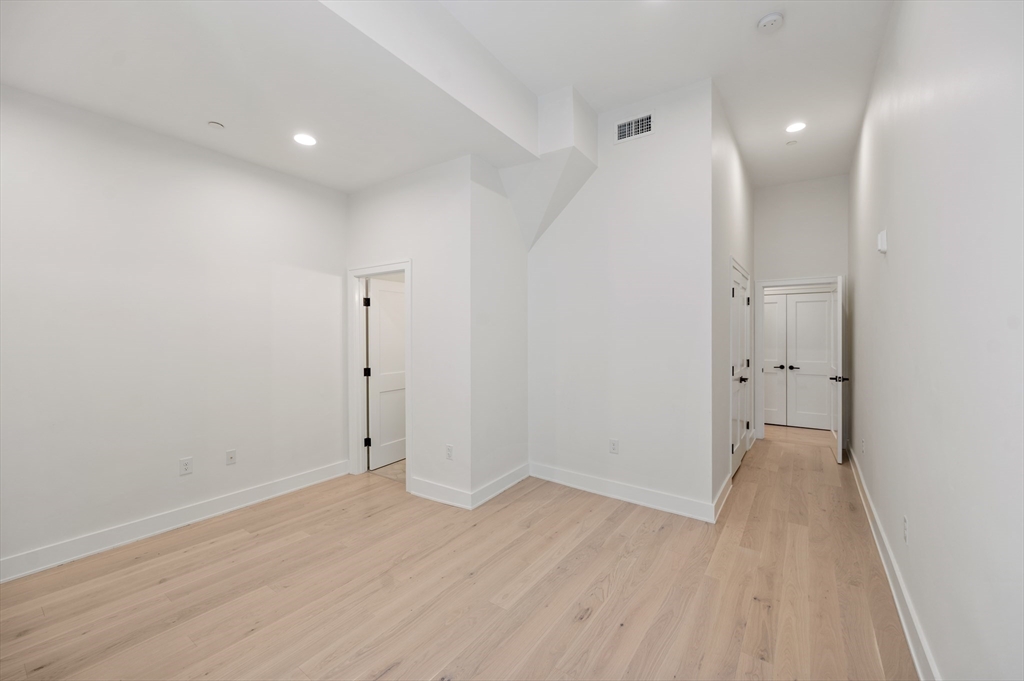 34 Salem St #301, Medford, MA Photo #10