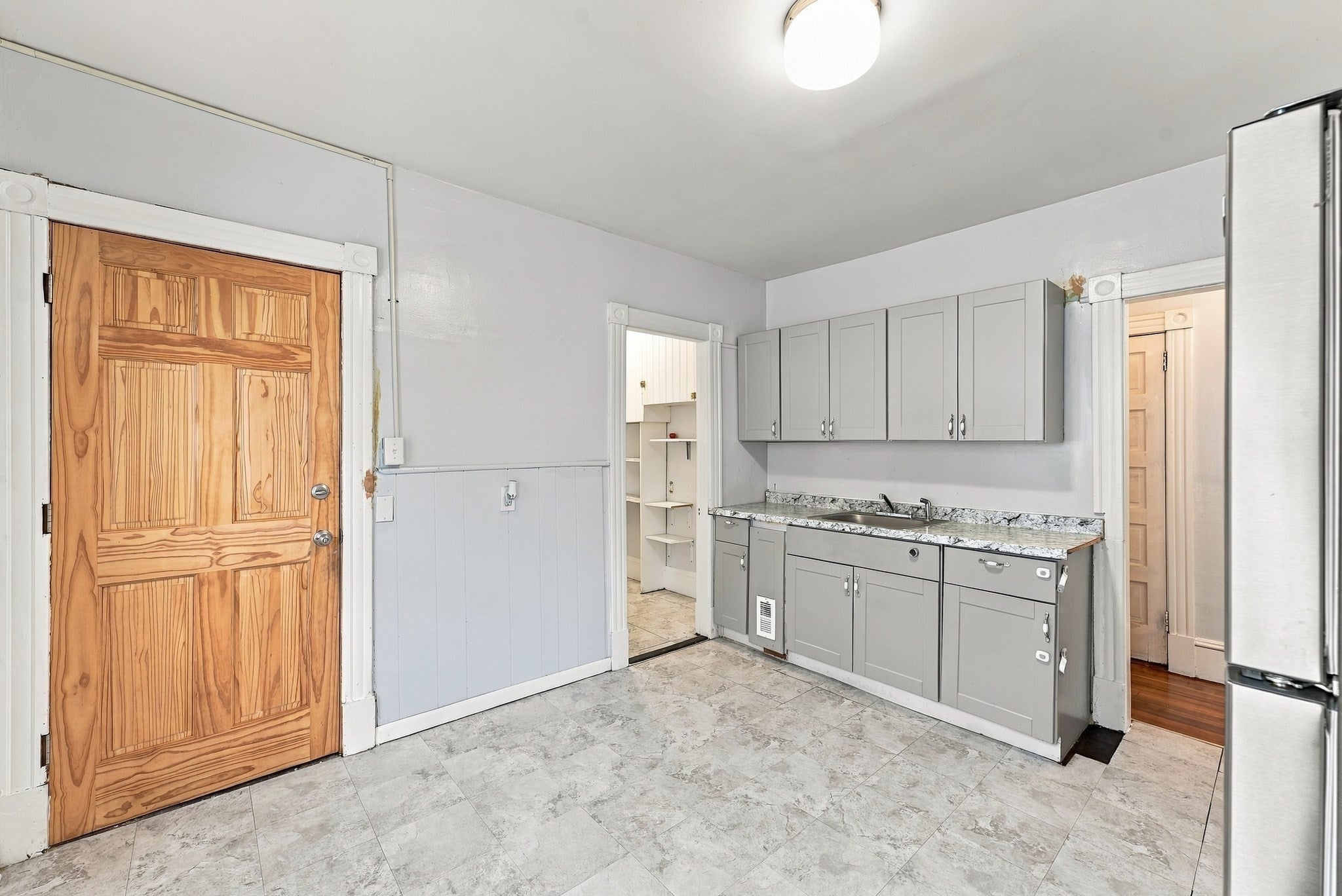 190 Oak St, Springfield, MA, 190 Oak St, Springfield, MA Photo #5