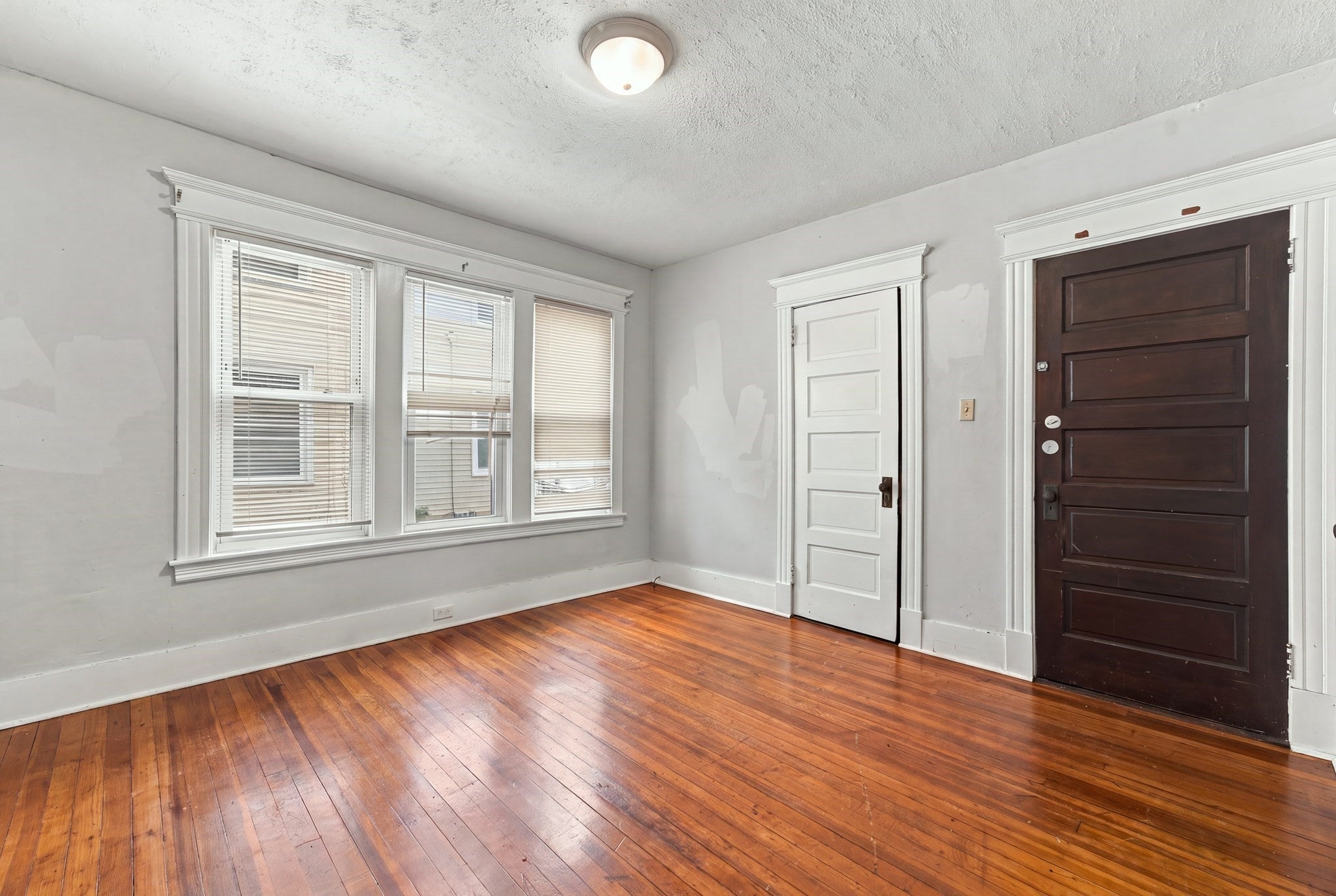 190 Oak St, Springfield, MA, 190 Oak St, Springfield, MA Photo #25