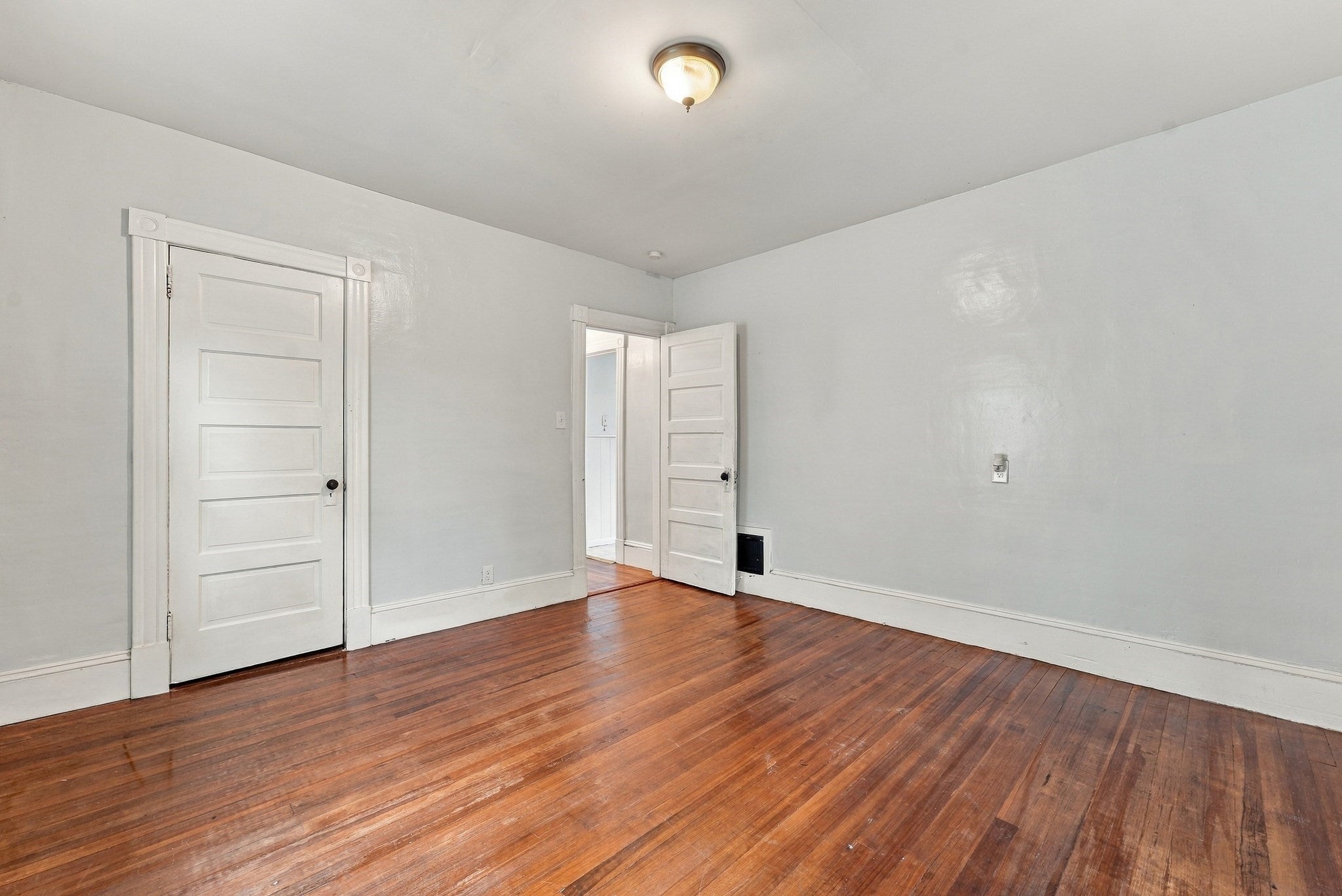 190 Oak St, Springfield, MA, 190 Oak St, Springfield, MA Photo #17