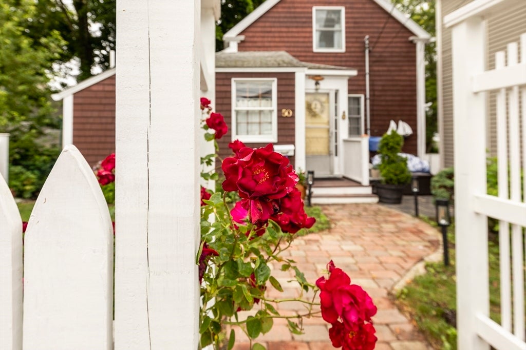 50 Rowland Street #1, Marblehead, MA, 50 Rowland Street #1, Marblehead, MA Photo #2