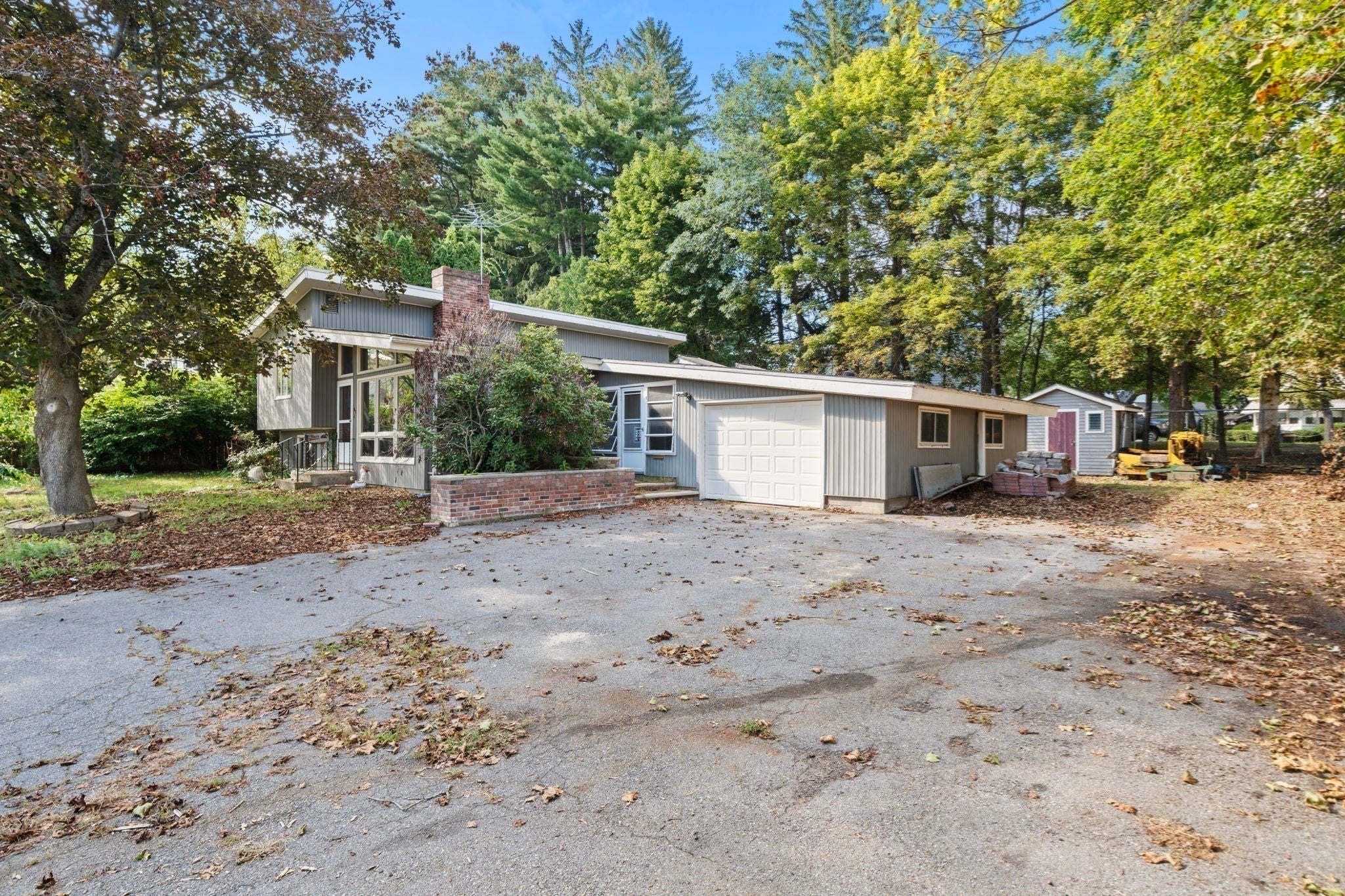 59 Hally Rd, Lowell, MA Photo #37