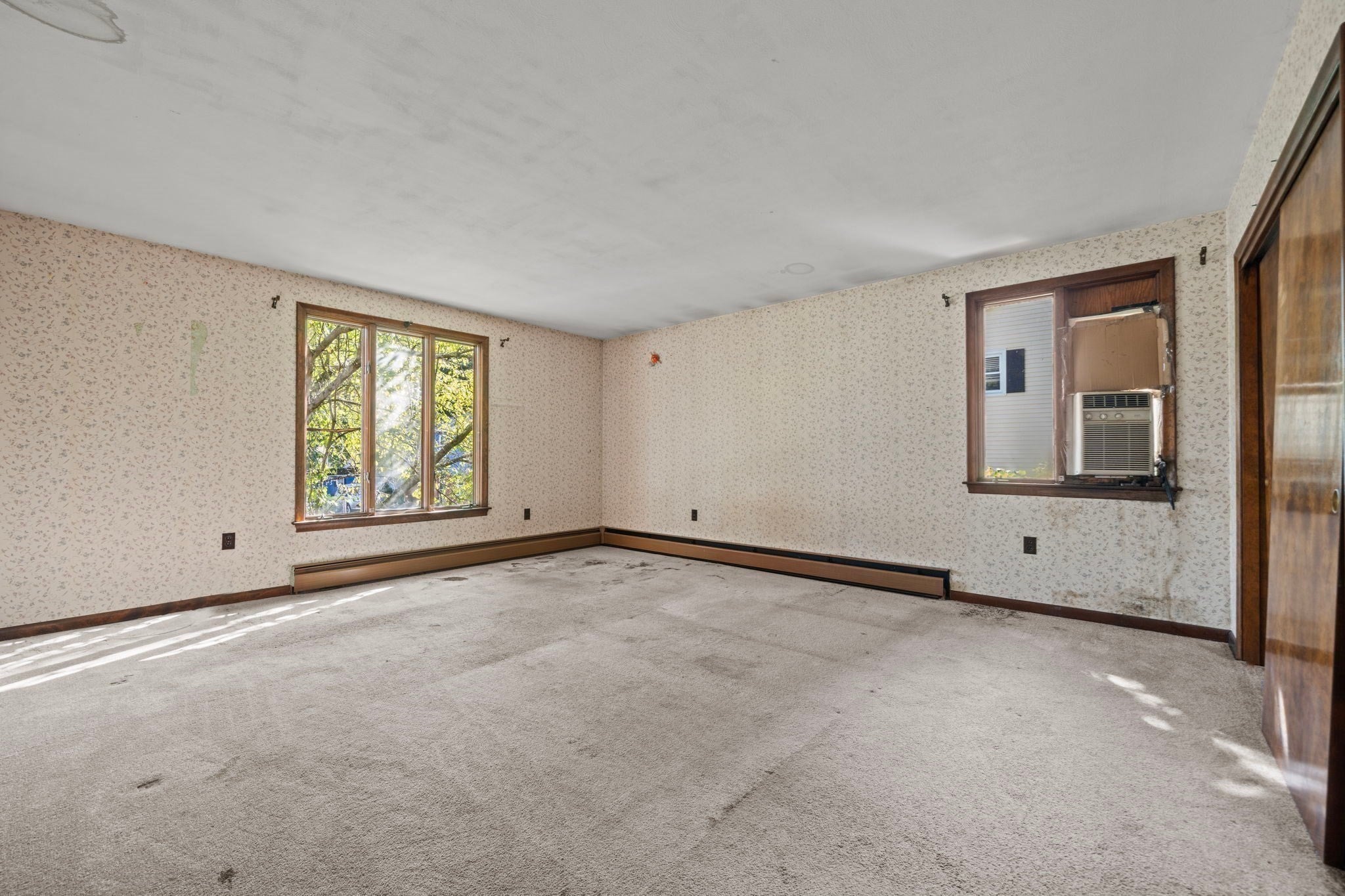59 Hally Rd, Lowell, MA Photo #16