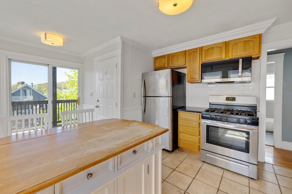 10 Colgate Road 3