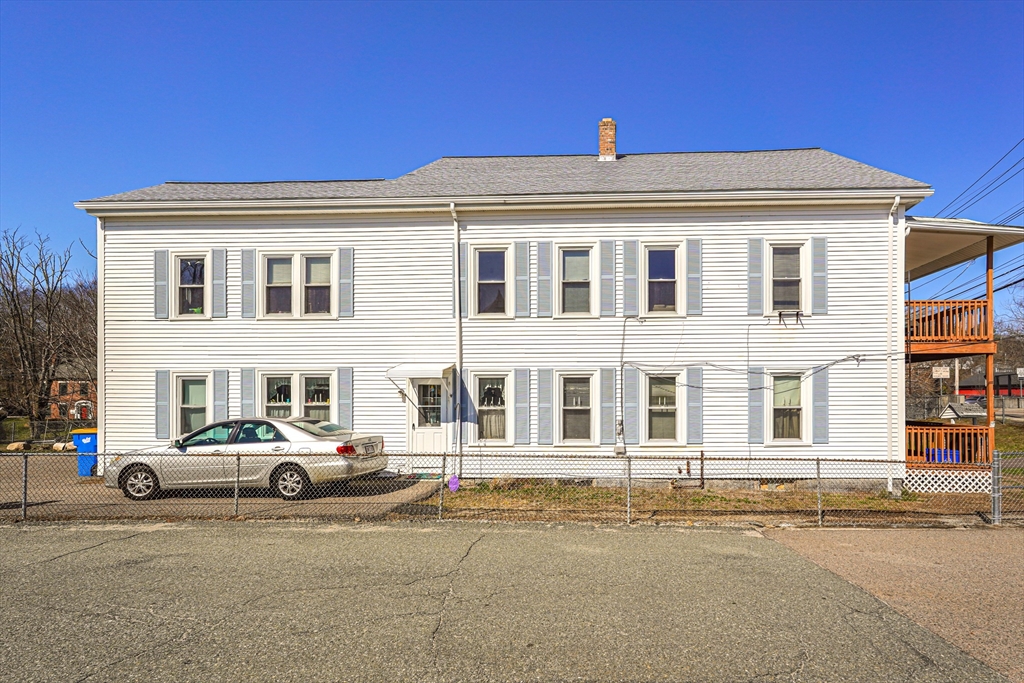 4 Central St