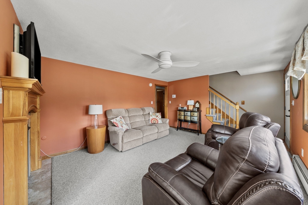 339 Passaconaway Dr, Dracut, MA, 339 Passaconaway Dr, Dracut, MA Photo #16