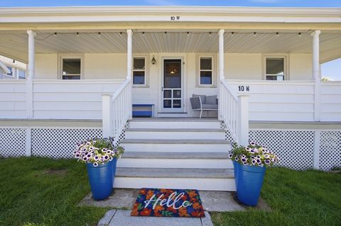 Photo of 10 W ST, Hull, MA 02045 (MLS # 73522925)