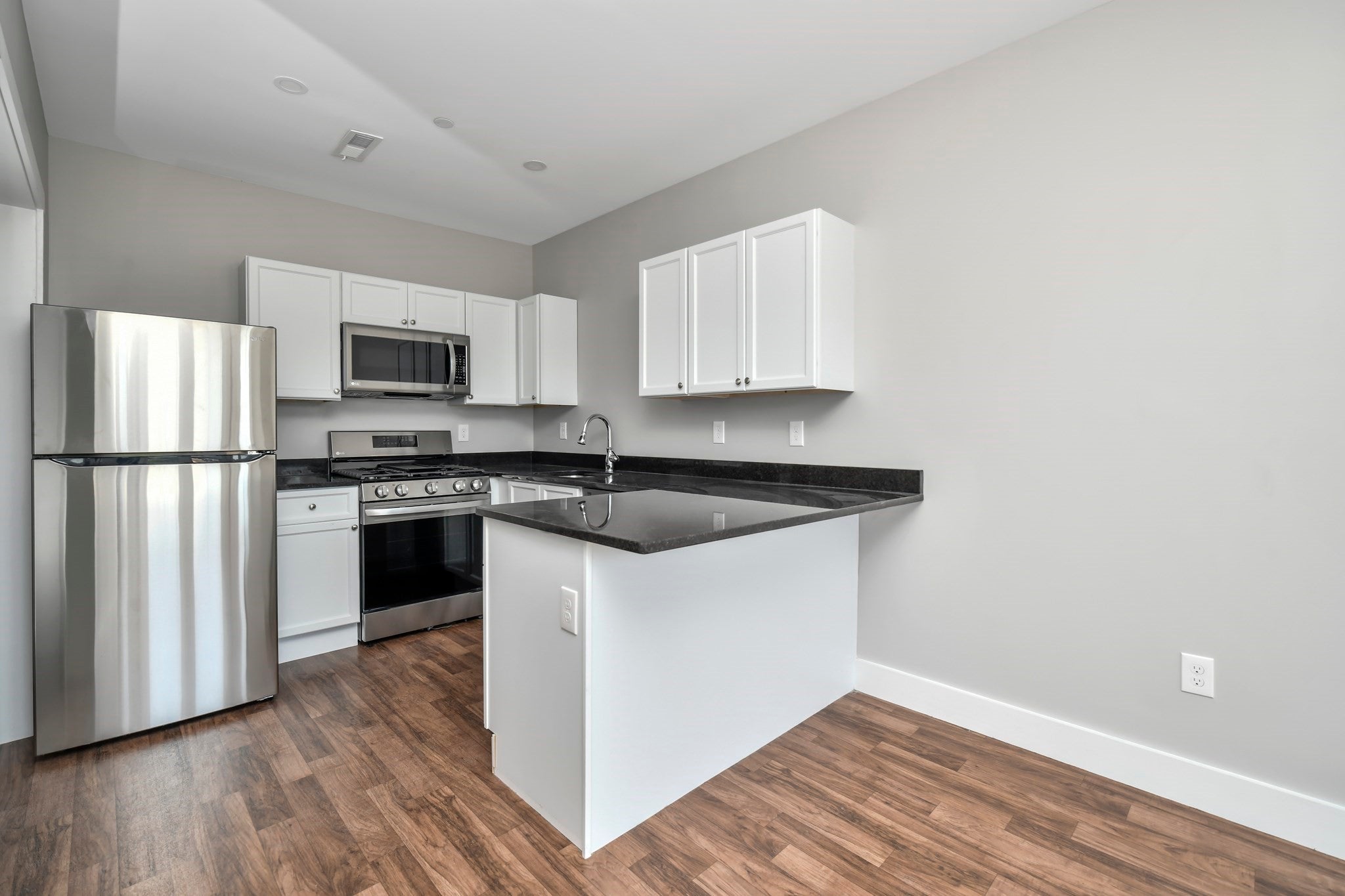 1903 Columbus Ave, Boston, MA, 1903 Columbus Ave, Boston, MA Photo #2