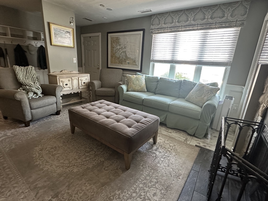 158 Quincy Shore Dr 78