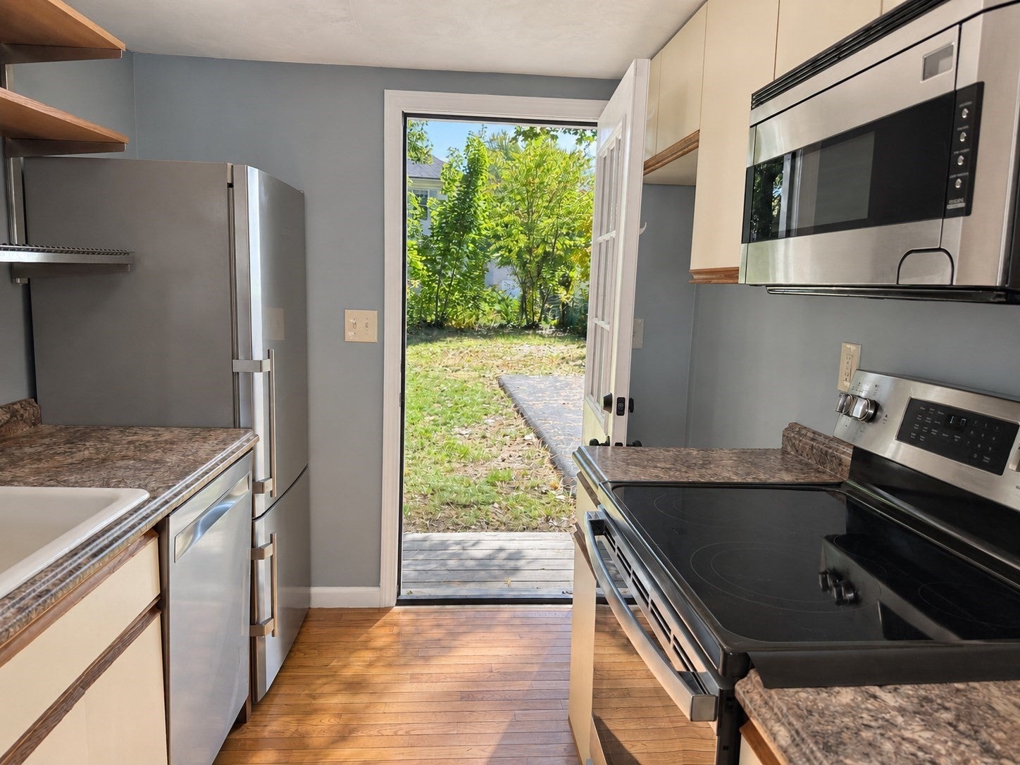 7 Myers St, Uxbridge, MA Photo #7