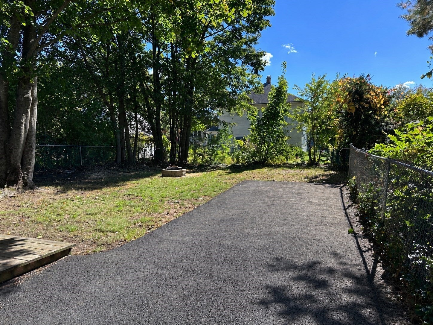 7 Myers St, Uxbridge, MA Photo #3