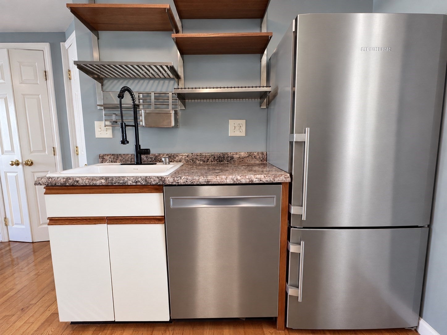 7 Myers St, Uxbridge, MA Photo #8