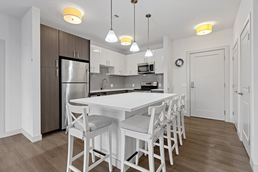 99 Tremont St 213