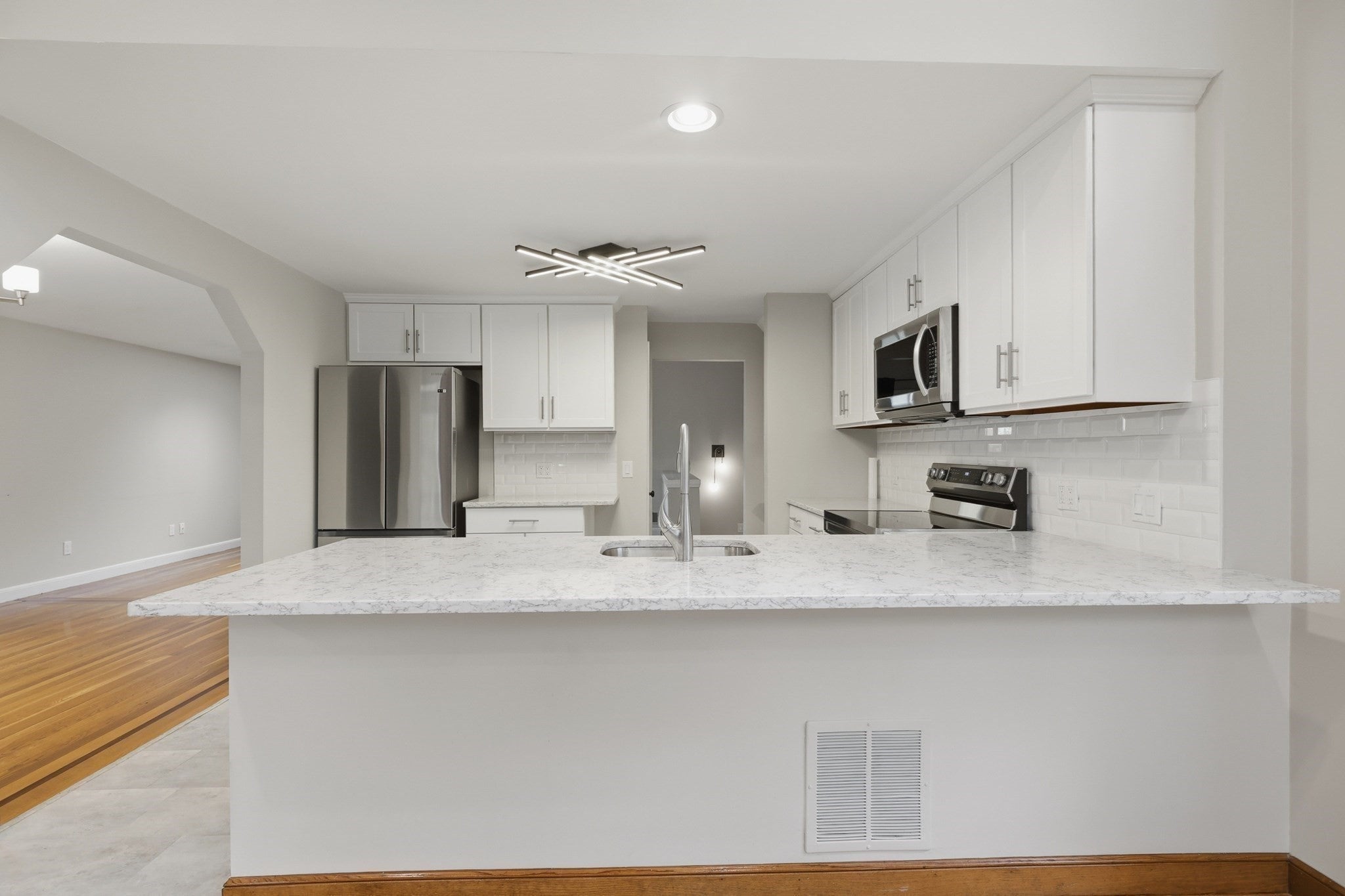 27 Clearview Drive, Framingham, MA, 27 Clearview Drive, Framingham, MA Photo #8
