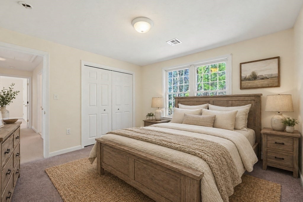 5 Chestnut St, Plainville, MA Photo #18