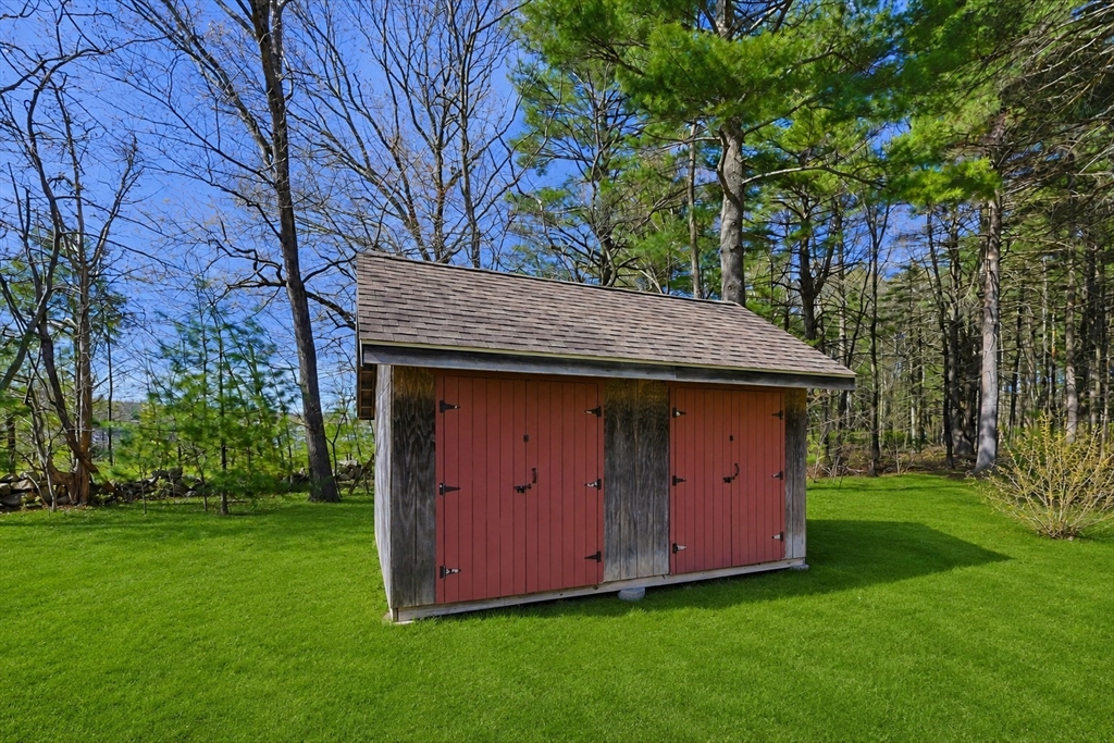 5 Chestnut St, Plainville, MA Photo #31