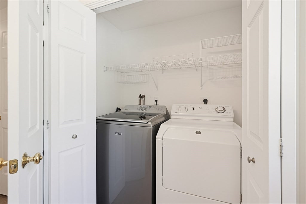 5 Chestnut St, Plainville, MA Photo #26