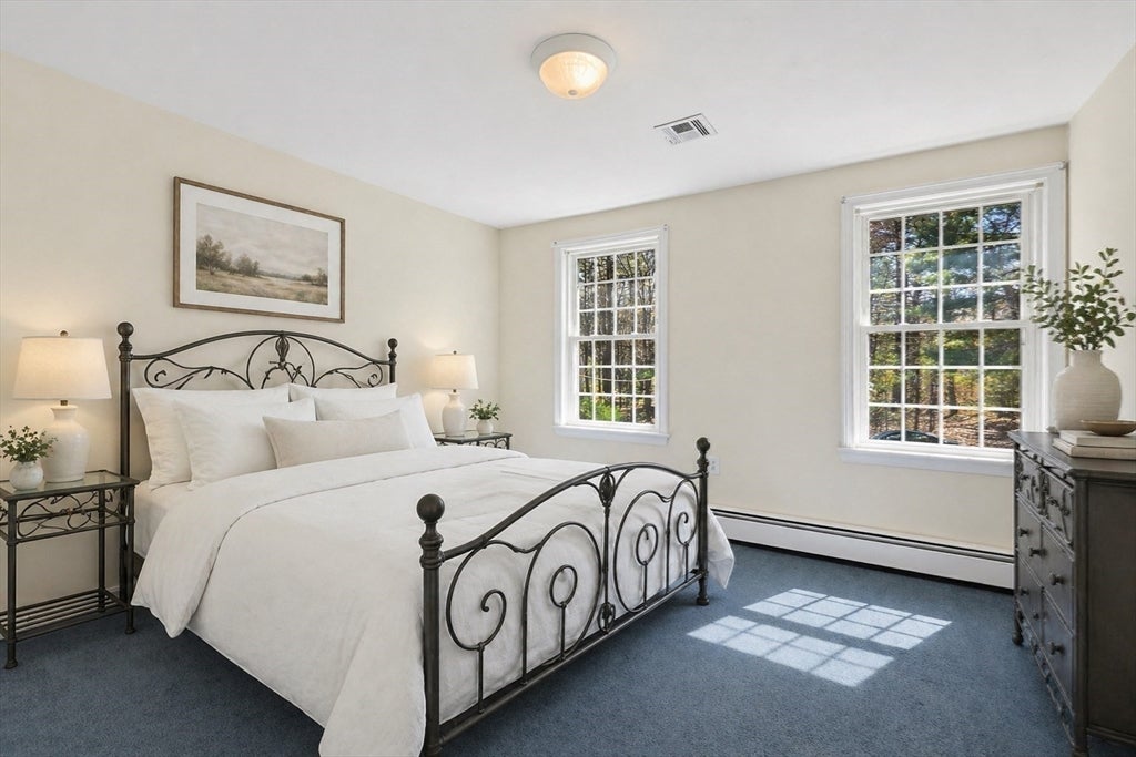 5 Chestnut St, Plainville, MA Photo #20