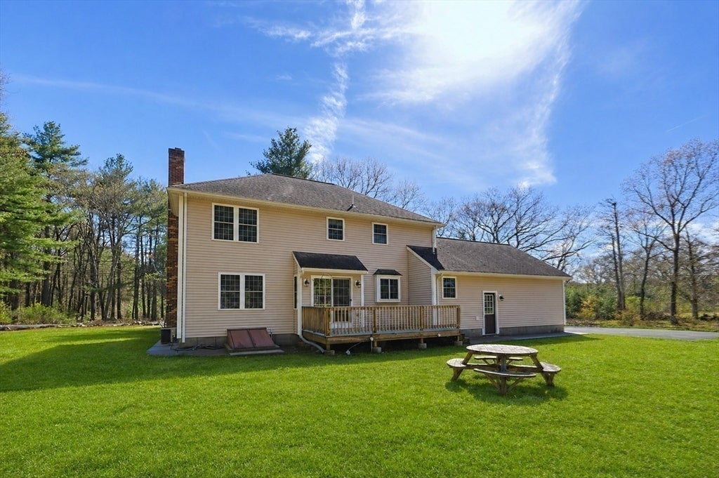 5 Chestnut St, Plainville, MA Photo #34