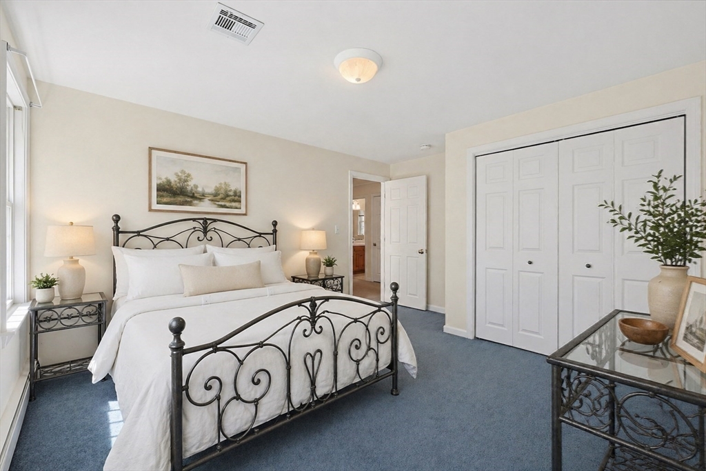 5 Chestnut St, Plainville, MA Photo #21