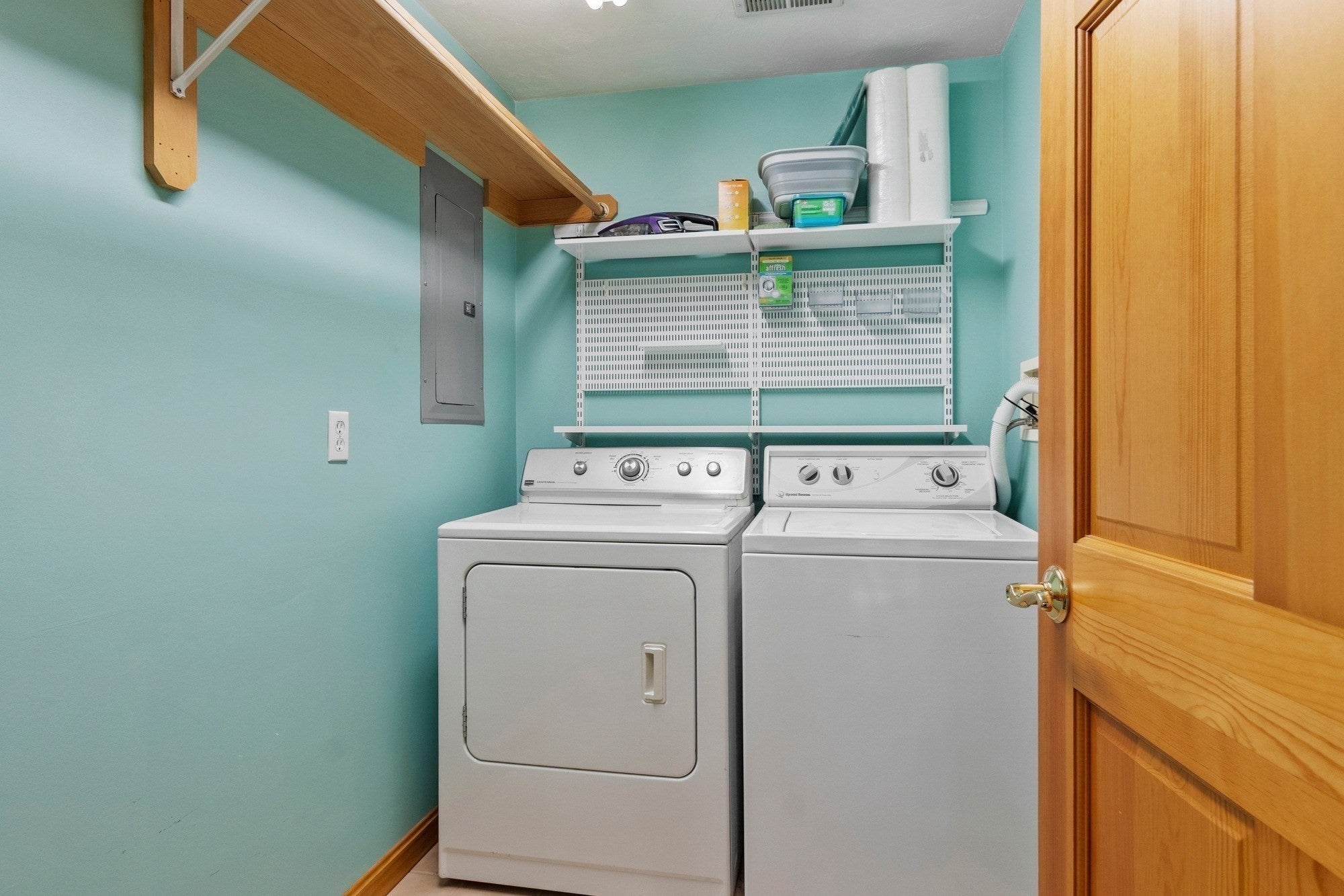 24 Wheelock Ave, Millbury, MA Photo #27