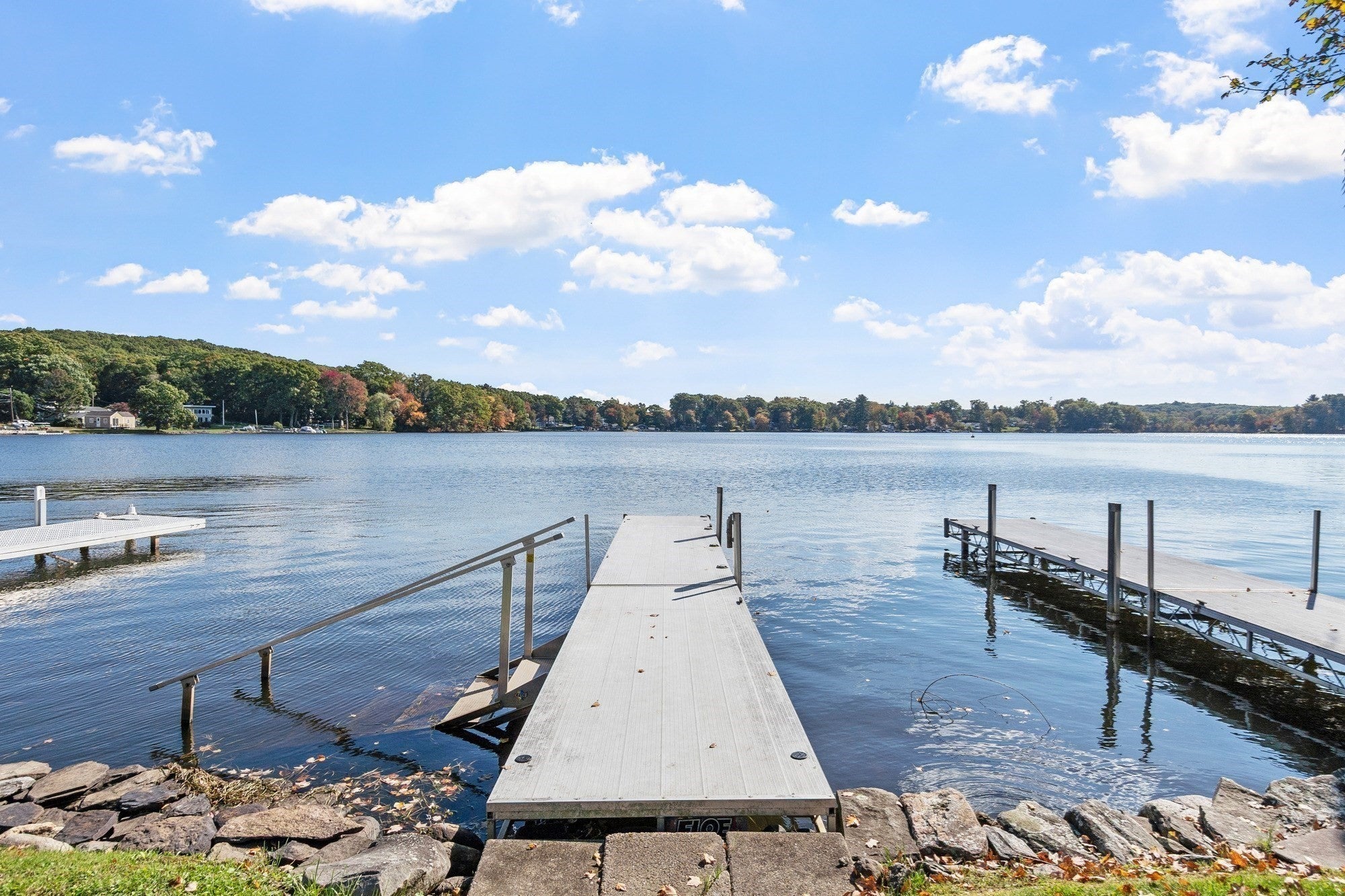 24 Wheelock Ave, Millbury, MA Photo #10