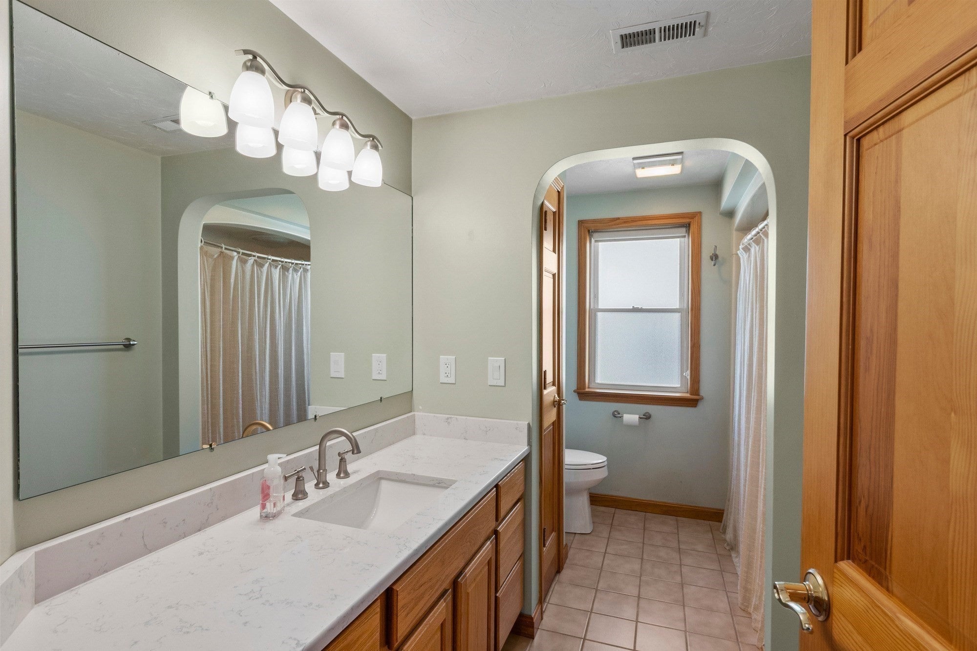 24 Wheelock Ave, Millbury, MA Photo #28