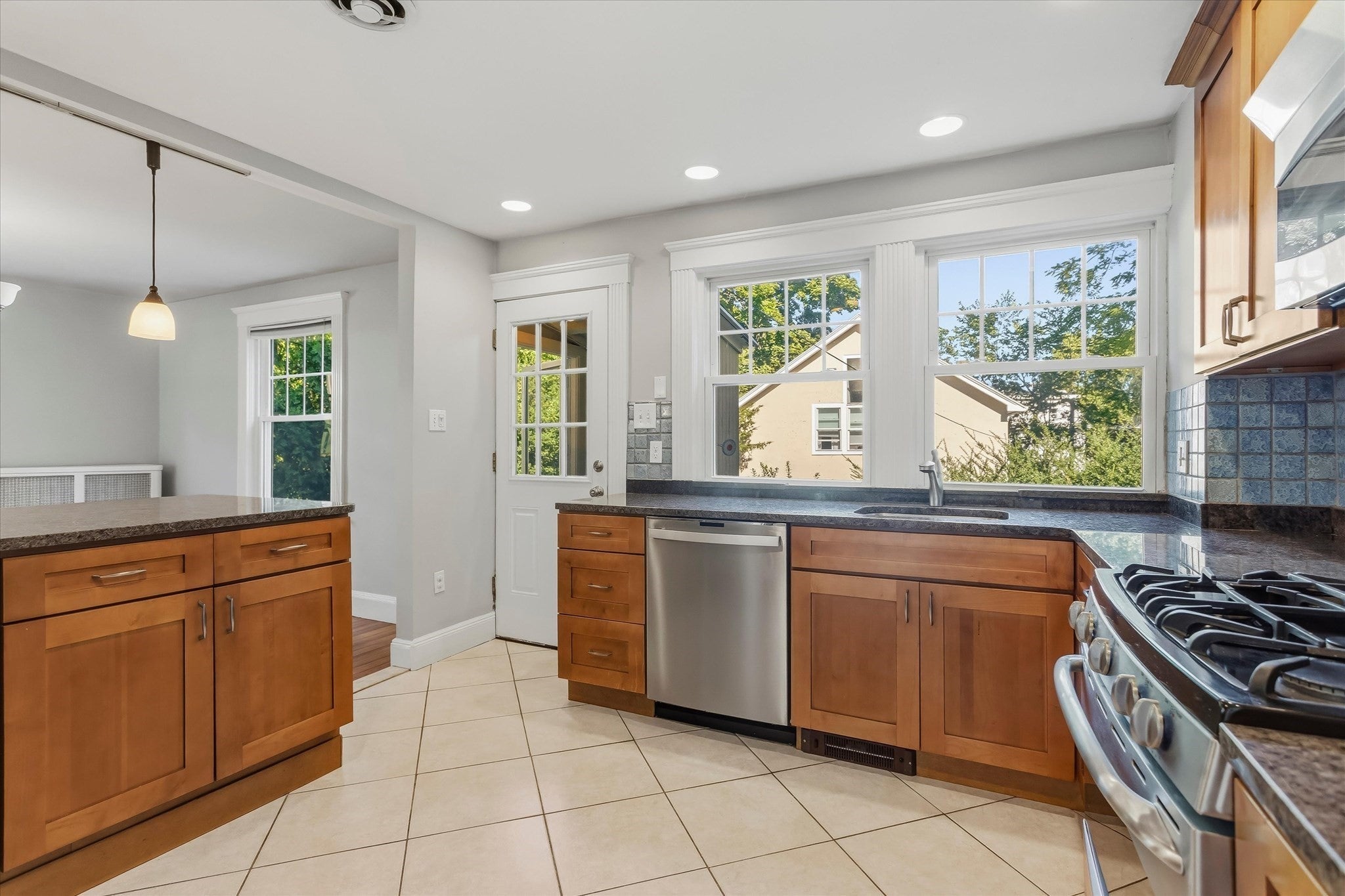306 Edge Hill Road #2, Milton, MA, 306 Edge Hill Road #2, Milton, MA Photo #10
