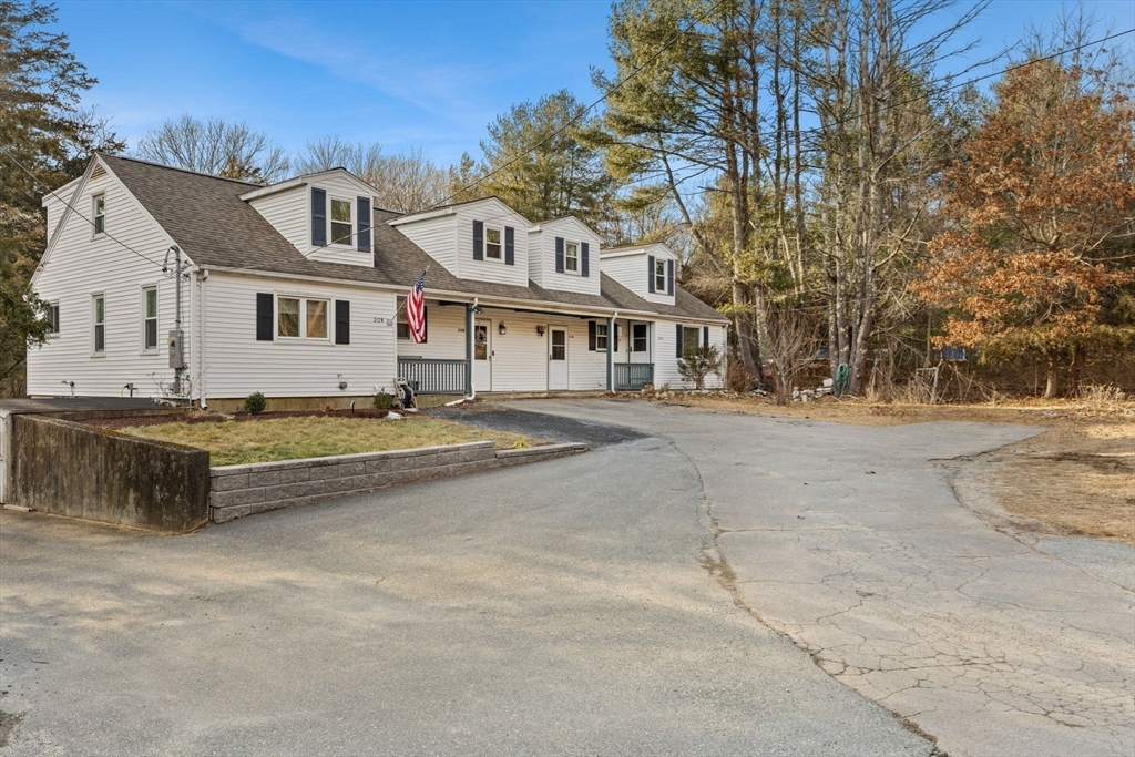 212 North Worcester St B