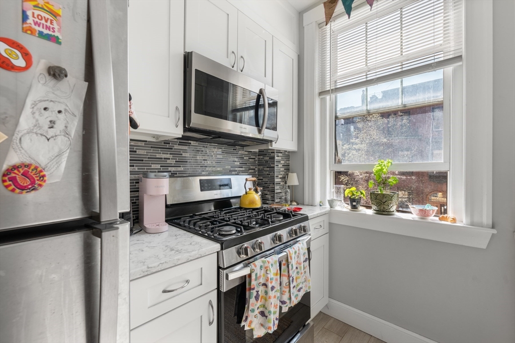 282 Newbury ST #6, Boston, MA, 282 Newbury ST #6, Boston, MA Photo #2
