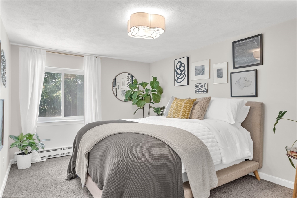 33 Lodgen Court 1F