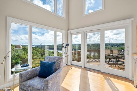 4 Bittersweet Ln 4 Bourne MA 02532