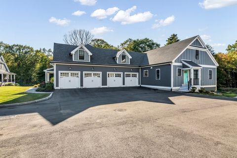 8 Hickory Hill Way Beverly MA 01915