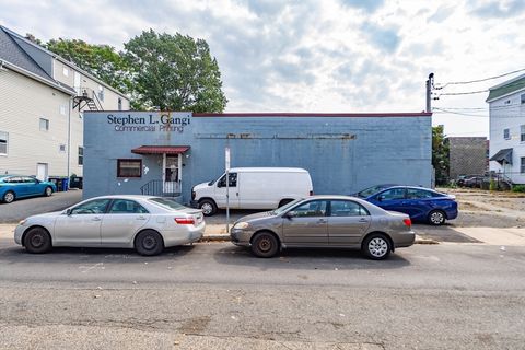 17 Kensington Avenue Somerville MA 02145