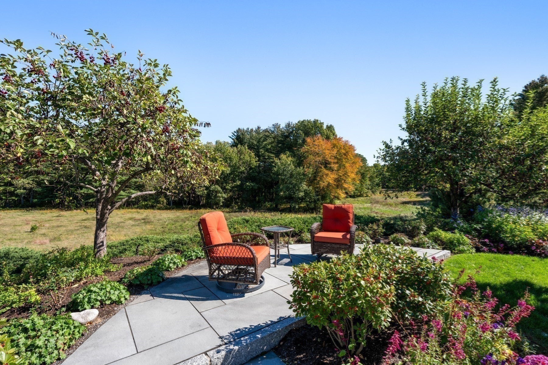 55 Captain Miles Ln, Concord, MA Photo #8