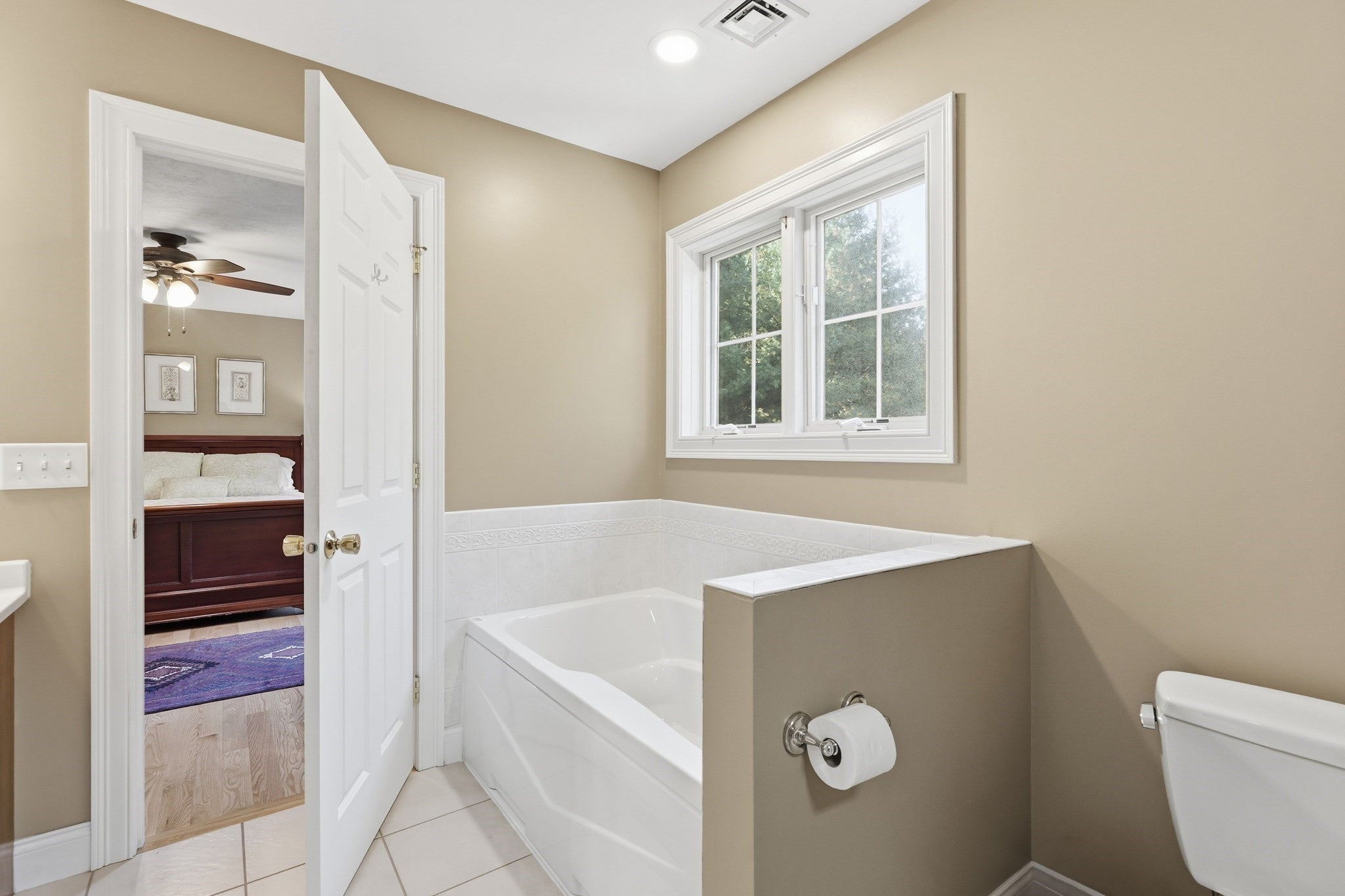 7 Holly Cir, Easthampton, MA, 7 Holly Cir, Easthampton, MA Photo #29