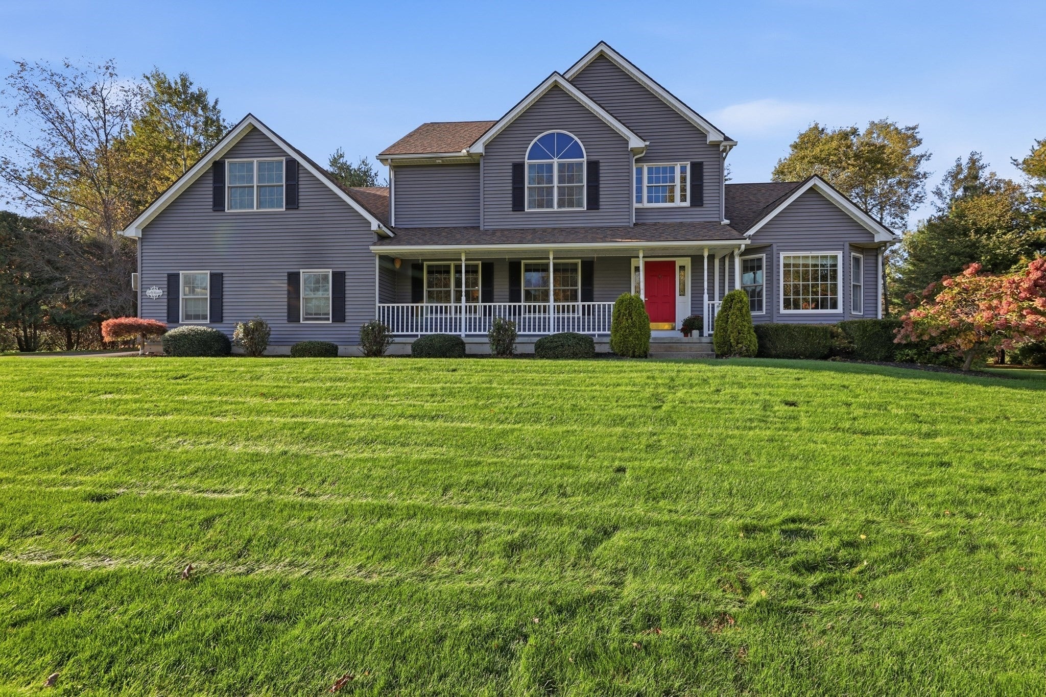 7 Holly Cir, Easthampton, MA, 7 Holly Cir, Easthampton, MA Photo #1