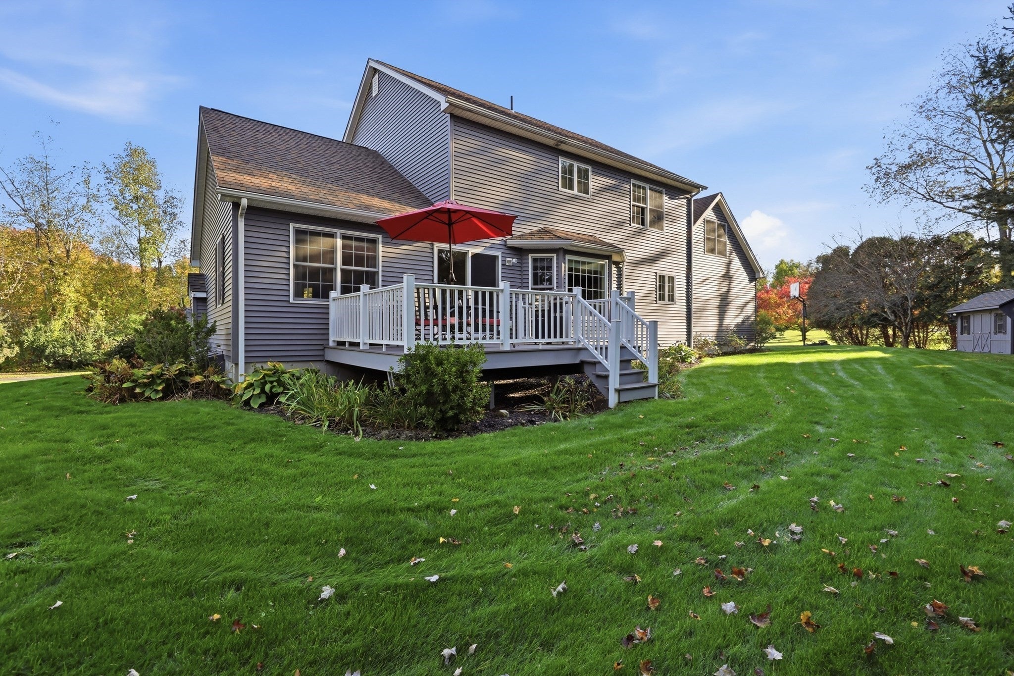 7 Holly Cir, Easthampton, MA, 7 Holly Cir, Easthampton, MA Photo #34