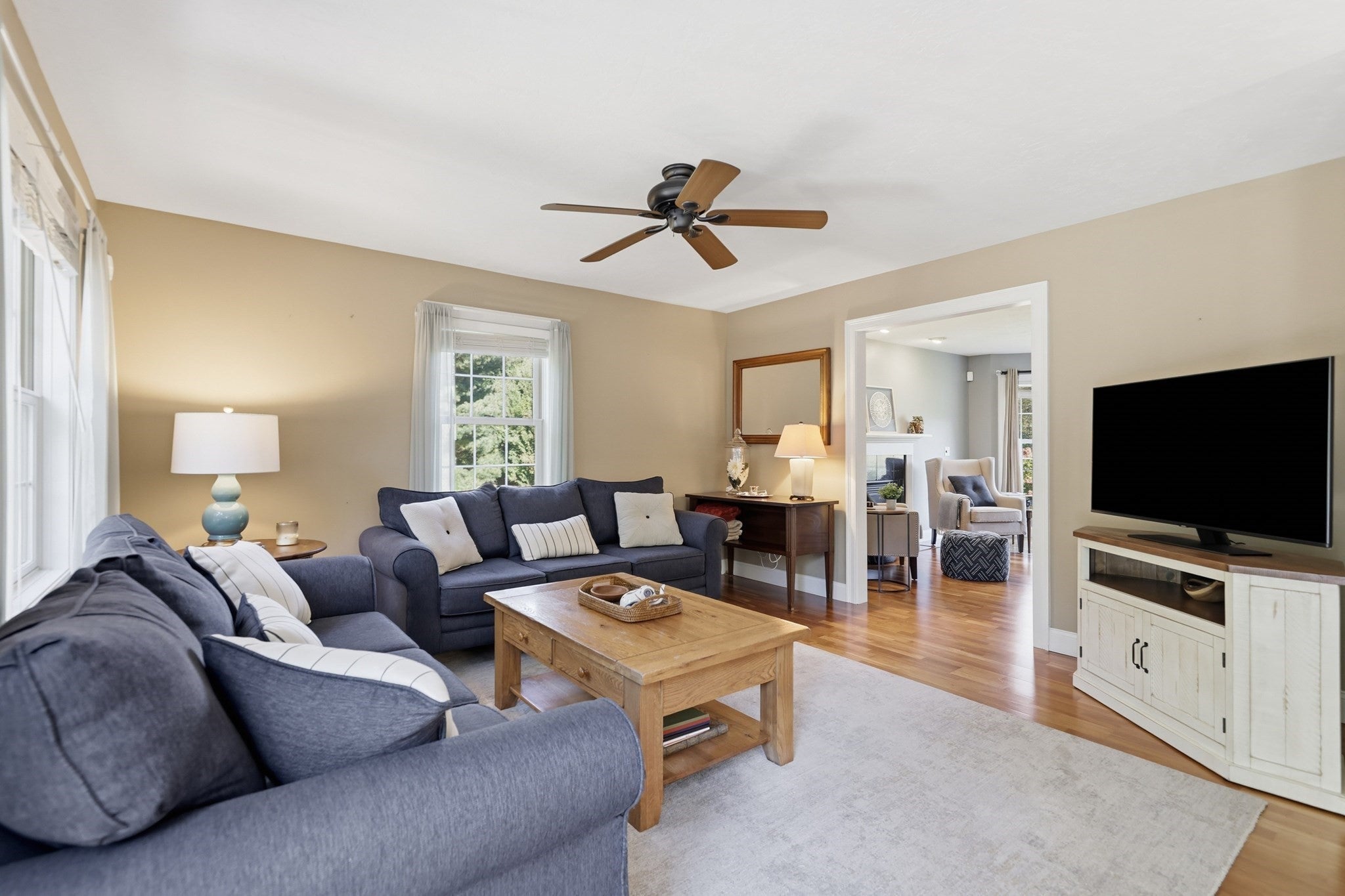 7 Holly Cir, Easthampton, MA, 7 Holly Cir, Easthampton, MA Photo #12