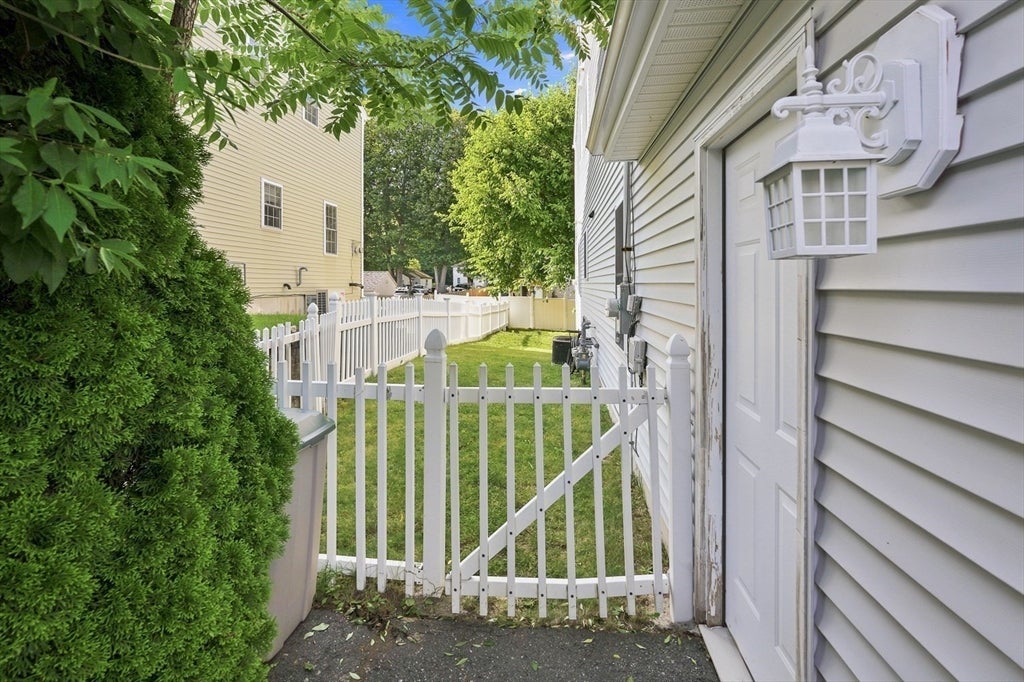 42 Castine St #A, Worcester, MA, 42 Castine St #A, Worcester, MA Photo #37
