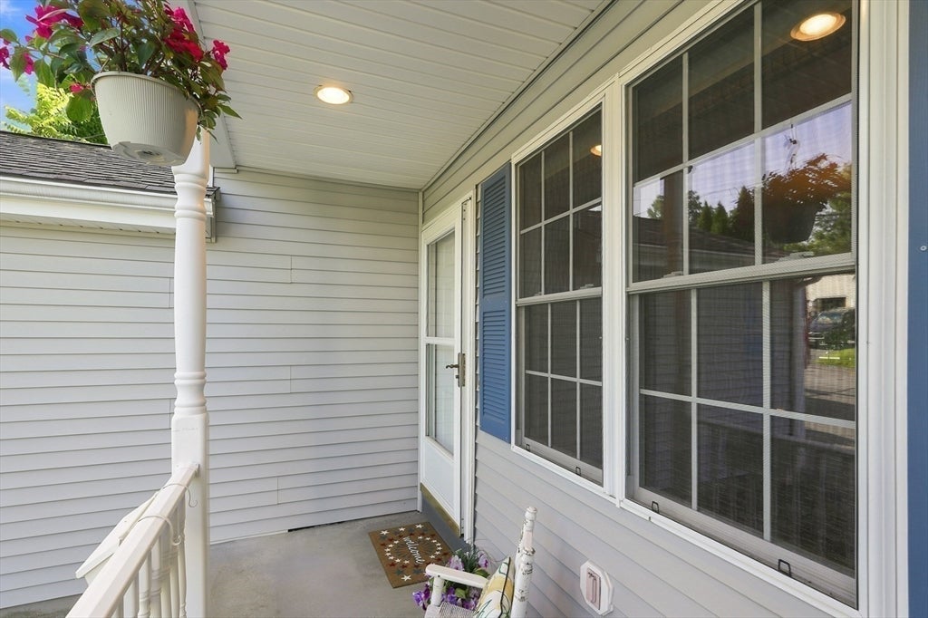 42 Castine St #A, Worcester, MA, 42 Castine St #A, Worcester, MA Photo #4