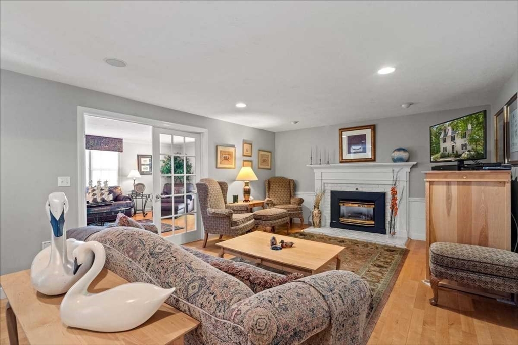 50 West Elm Street